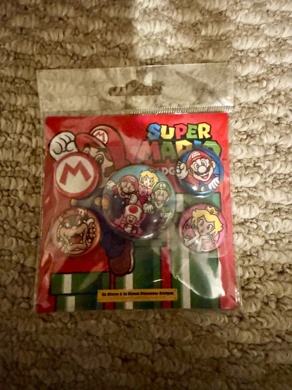Nintendo Super Mario Character Button Pin Pack - Red, Green, Blue